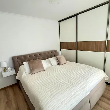 Melodie Modern Near Center With Free Private Parking *
