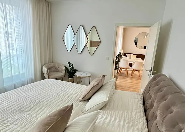 Lux Modern And Cozy With Free Parking アパート ブラチスラヴァ