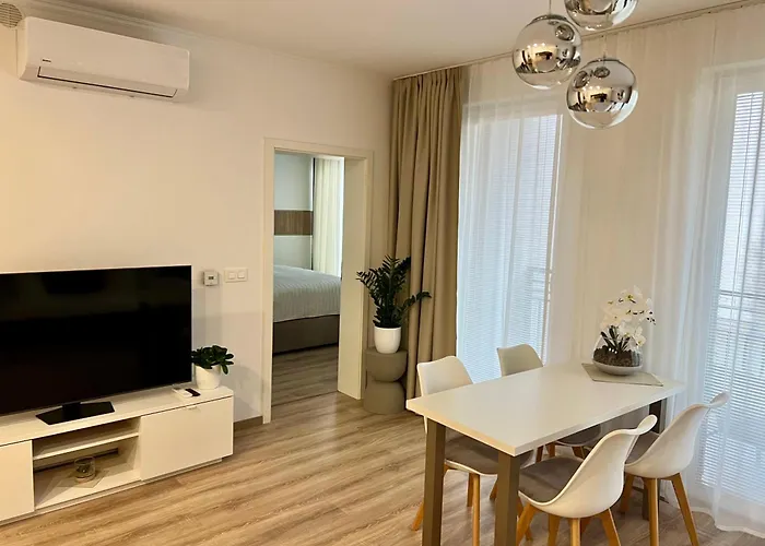 Lux Modern And Cozy With Free Parking *